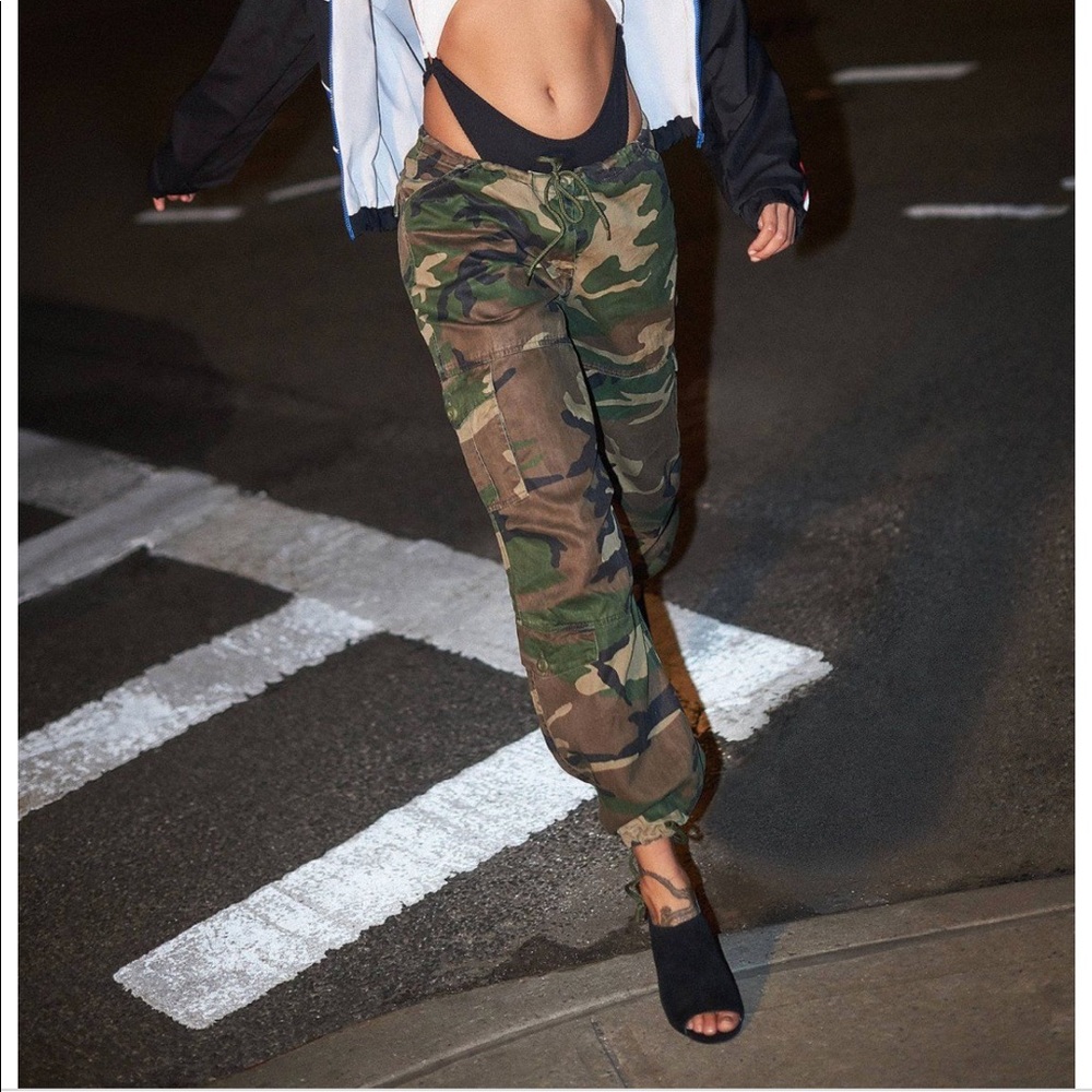 Urban outfitters Cargo army pants